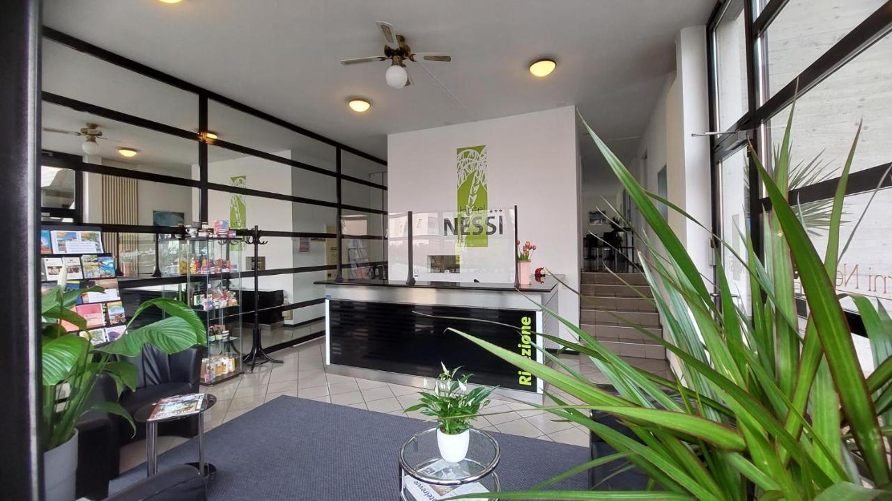 Hotel Nessi Locarno Luaran gambar