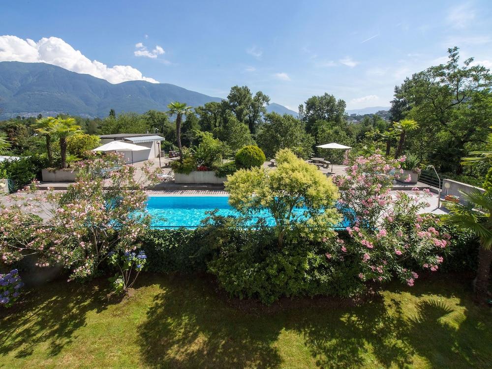 Hotel Nessi Locarno Luaran gambar