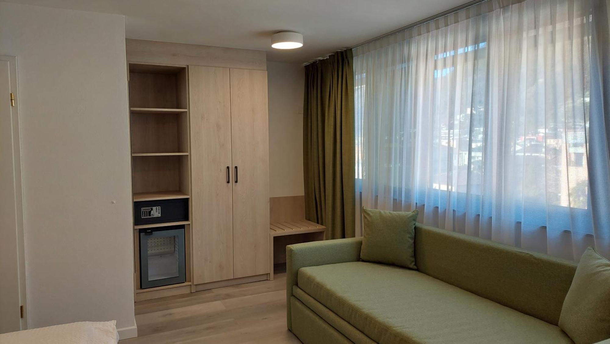 Hotel Nessi Locarno Luaran gambar