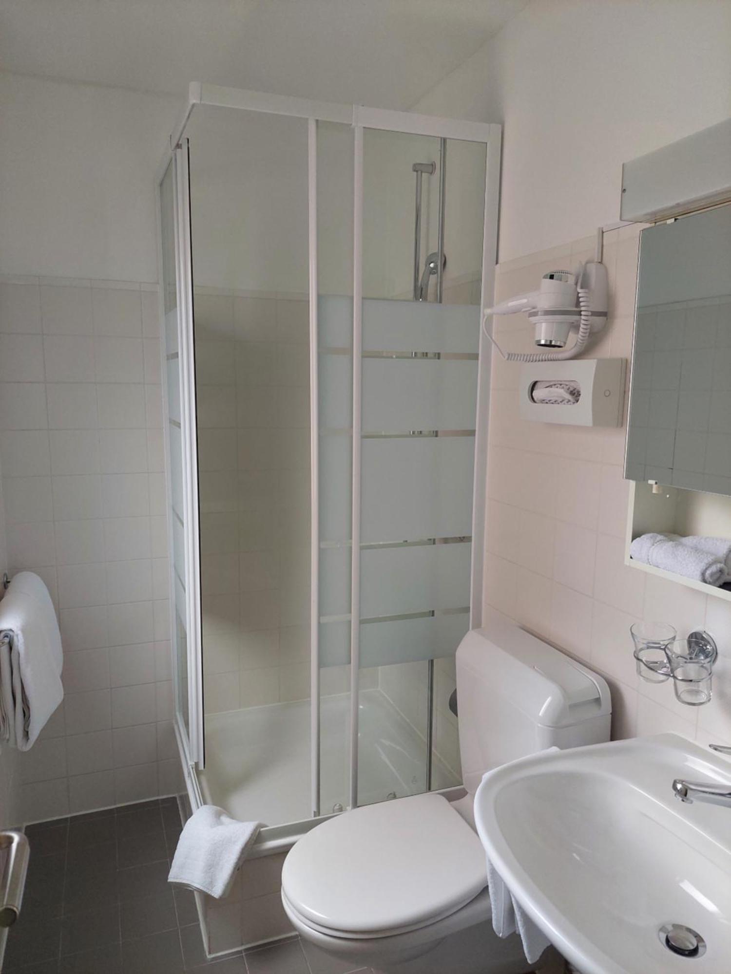 Hotel Nessi Locarno Luaran gambar