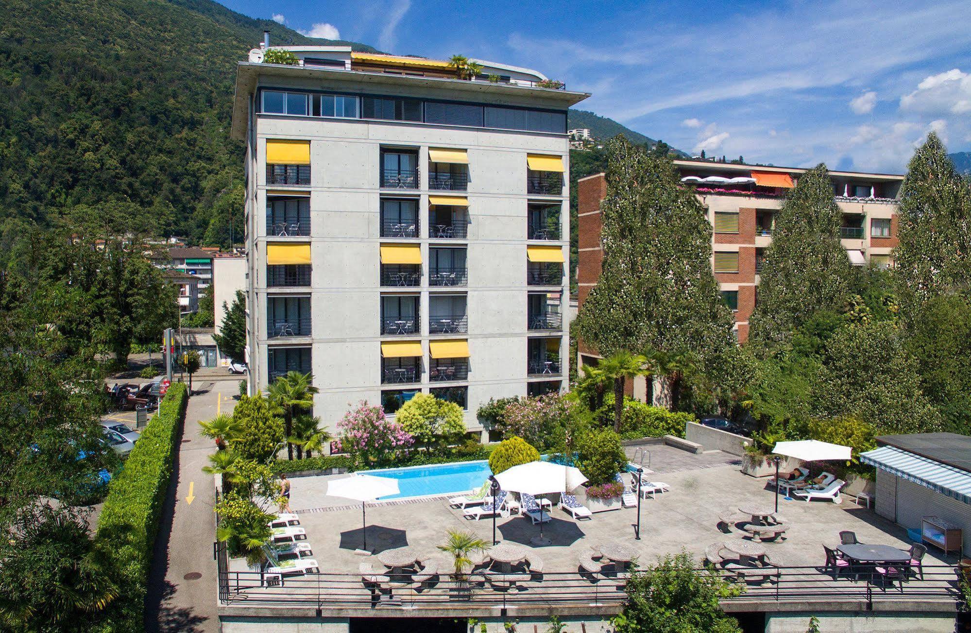 Hotel Nessi Locarno Luaran gambar